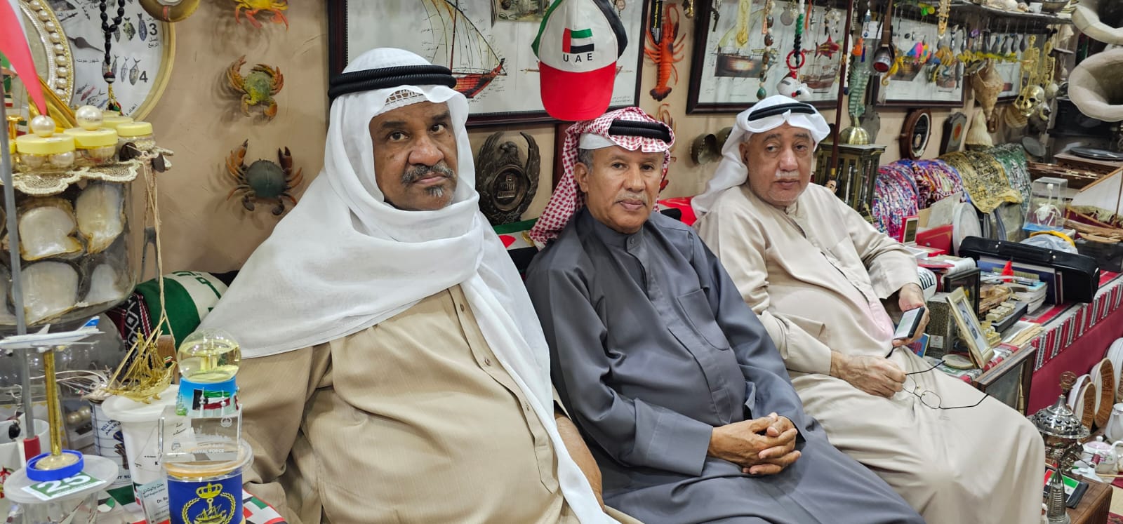 مقتطفات رواد مجلس إبراهيم جاسم سبت
